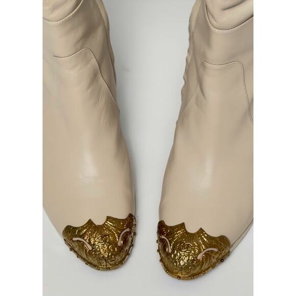 Chanel Beige Leather Paris Dallas Metal Cap Toe Thigh High Boots/Bootie Sz. 40 - Picture 6 of 16